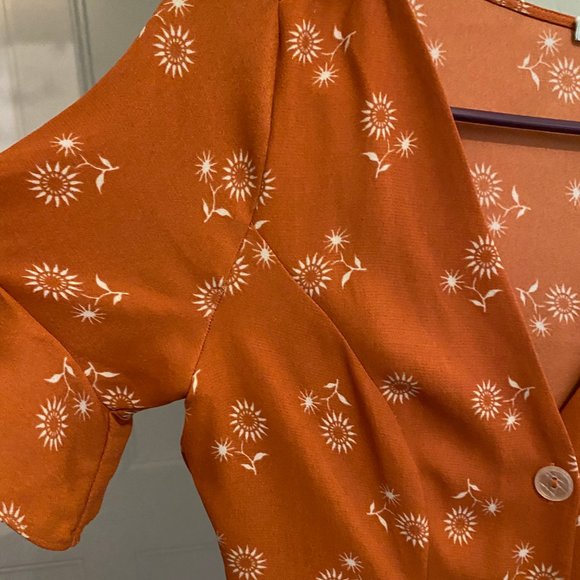 Urban Kimchi Blue Sunflower Button-down Dress - Picture 5 of 7